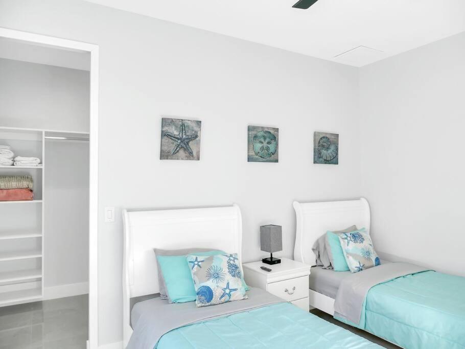 Casa Sevilla, Heated Pool, Sleeps 9, 4B3B Cape Coral Ngoại thất bức ảnh